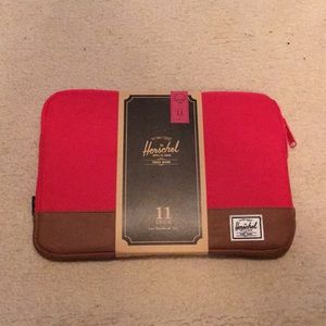 NEW Herschel Supply Co. MacBook Air Sleeve 11 inch